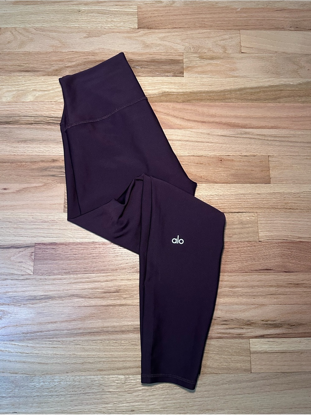 Alo Yoga Black Plum High-Waist Airlift Leggings Purple Size M